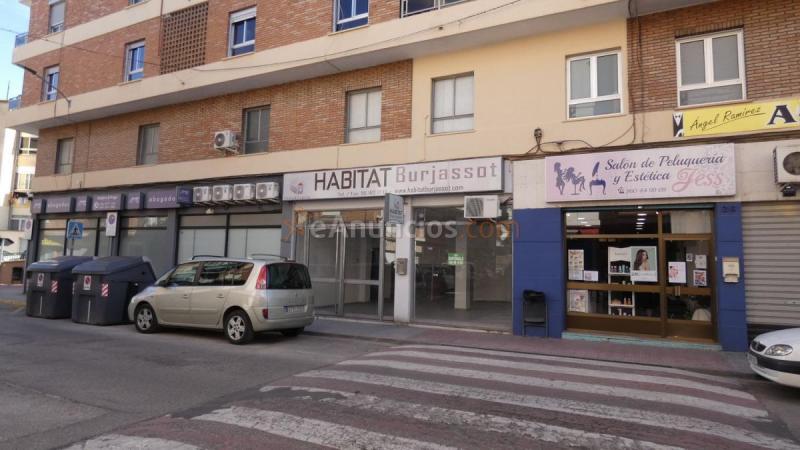 Local Comercial en alquiler en Calle de Lauri Volpi, Godella, L'Eixereta, Burjassot