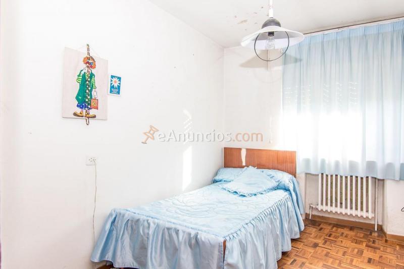 Adosado en venta en  Cistierna