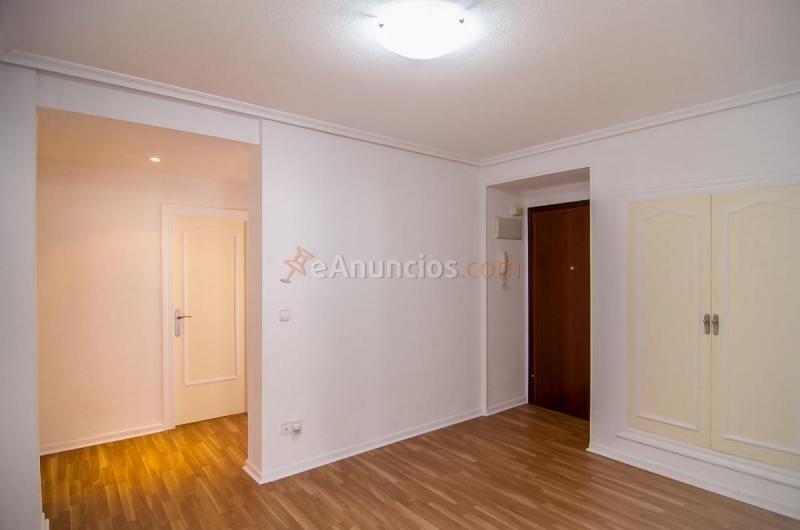 Apartamento en venta en  Centro, Alicante  Alacant