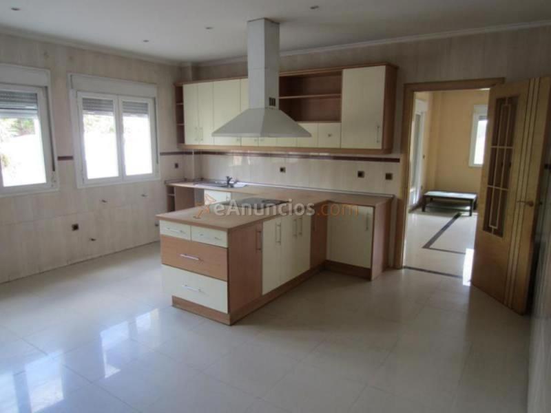 Adosado en venta en Calle Valde Hondillo, Cabanillas del Campo