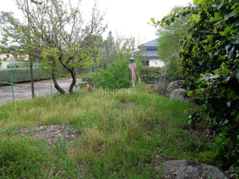 Adosado en venta en  Fresnedillas de la Oliva