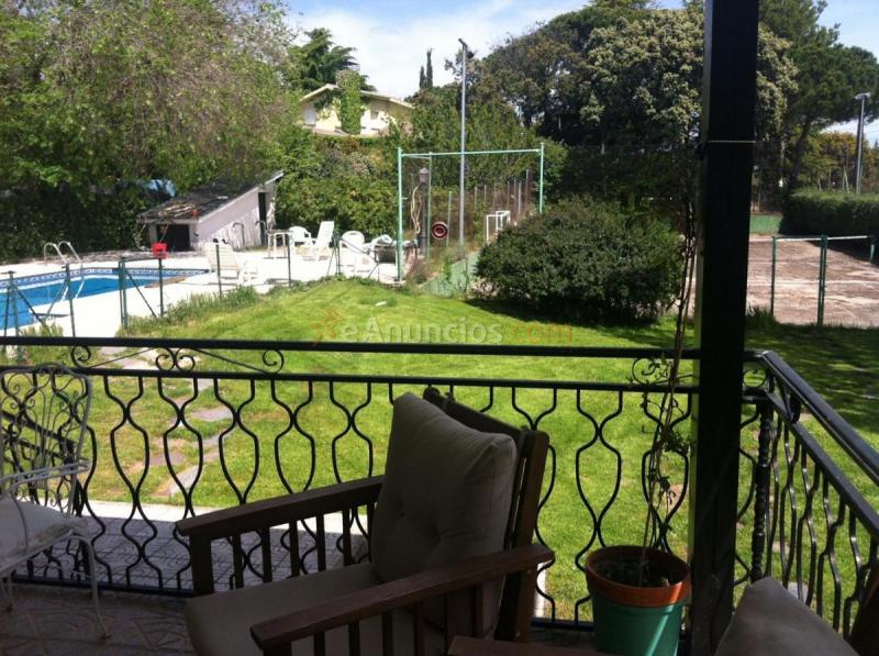 Adosado en venta en  Fresnedillas de la Oliva