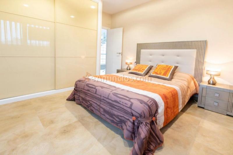 Adosado en venta en  Navajas