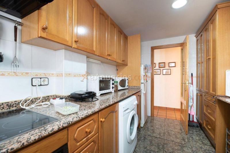 Apartamento en venta en  Núcleo Urbano, La Pobla de Vallbona