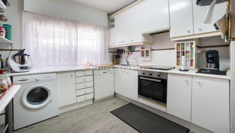 Adosado en venta en  Centro, San Juan de Alicante