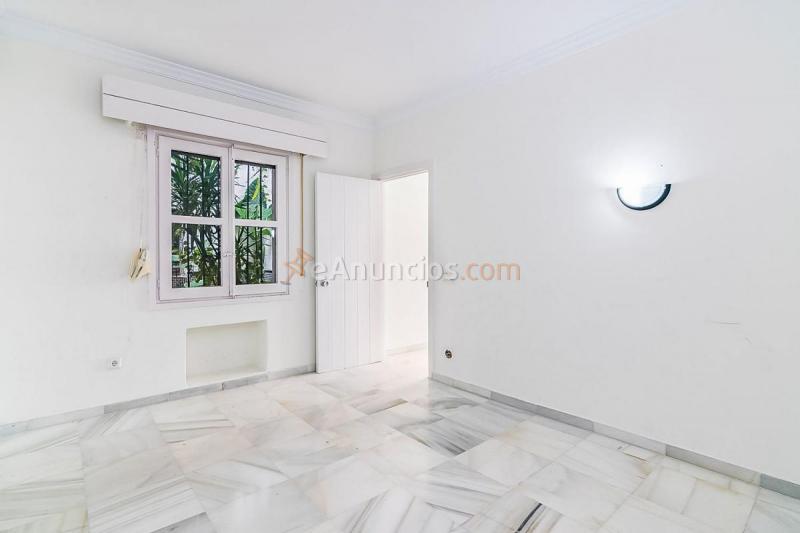 Apartamento en venta en  Nueva Andalucía, Marbella