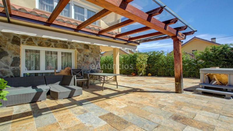 Adosado en venta en  Navacerrada