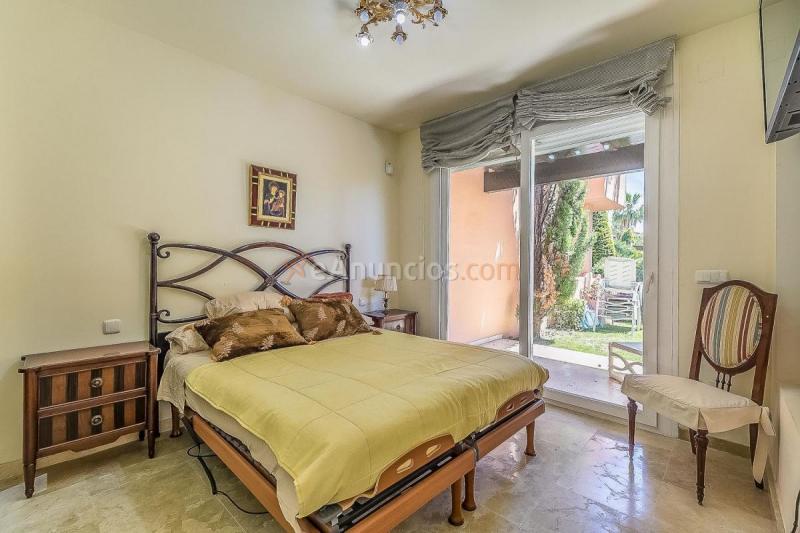 Adosado en venta en  Marbella Pueblo, Marbella