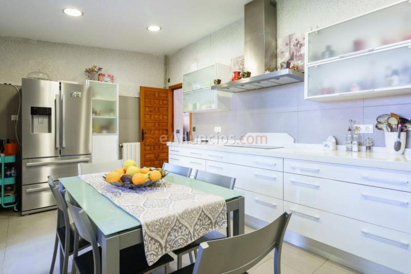 Adosado en venta en  Condequinto, Montequinto