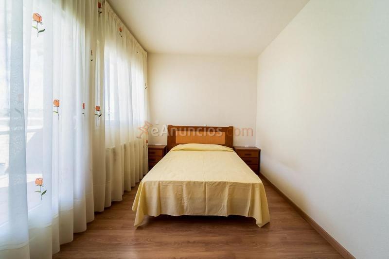 Adosado en venta en  Torija