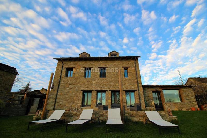 Adosado en venta en  Sufrimiento Aragones, Poblaciones sur, Jaca