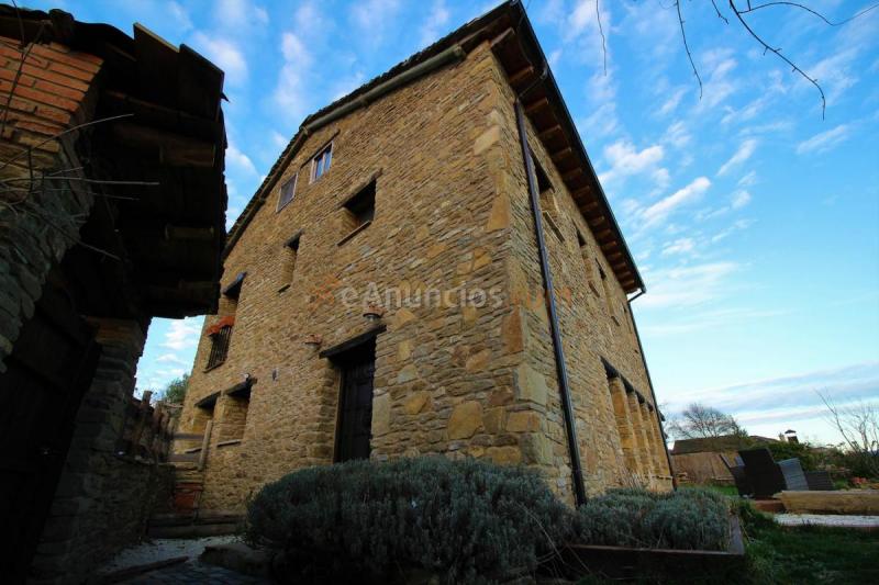 Adosado en venta en  Sufrimiento Aragones, Poblaciones sur, Jaca