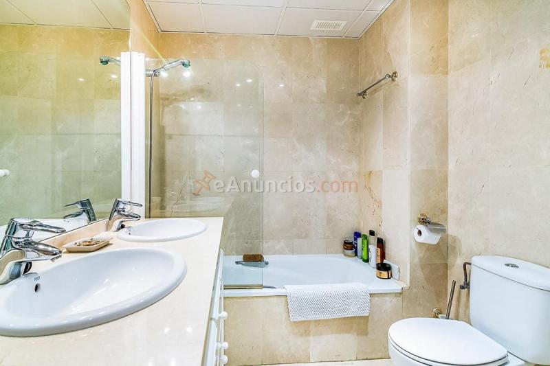 Apartamento en venta en  Torrequebrada, Benalmádena