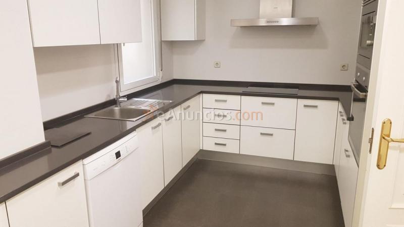 Apartamento en alquiler en  pintor rosales, Moncloa, Madrid
