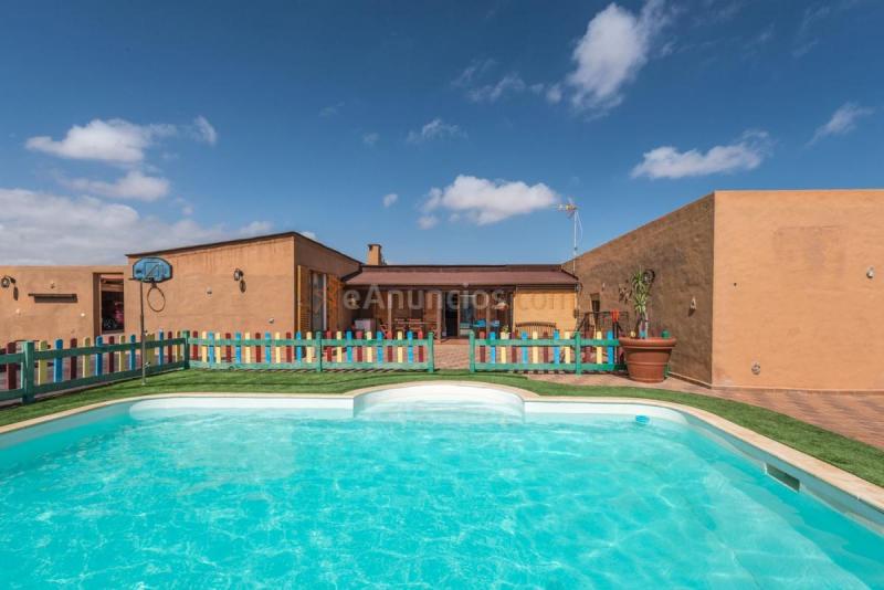 Adosado en venta en  Tefía-Tetir, Puerto del Rosario