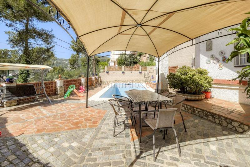 Adosado en venta en  Cervelló