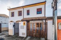 Adosado en venta en  Almodovar del Río