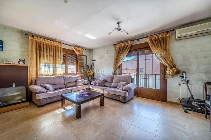 Adosado en venta en  Villaluenga de la Sagra