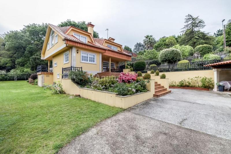 Adosado en venta en  Gondomar