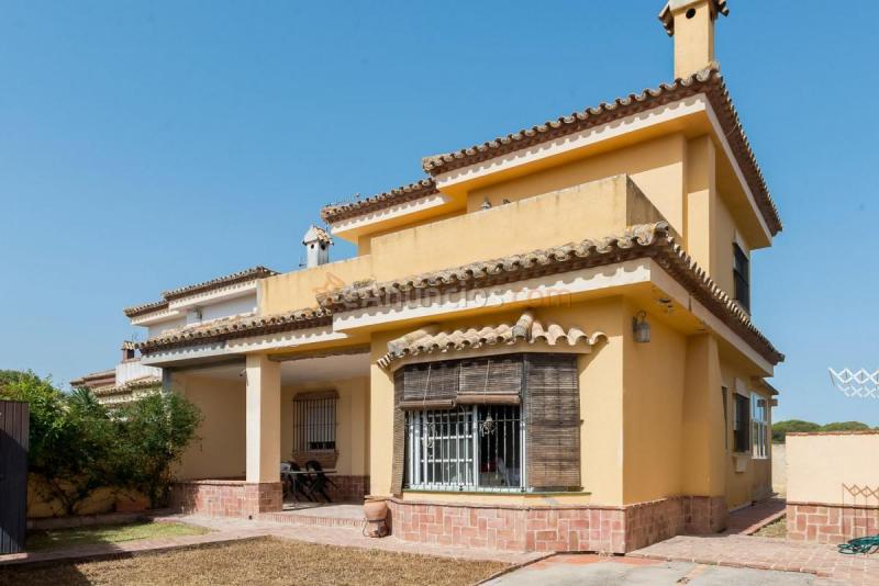 Adosado en venta en  Sancti Petri, Chiclana de la Frontera