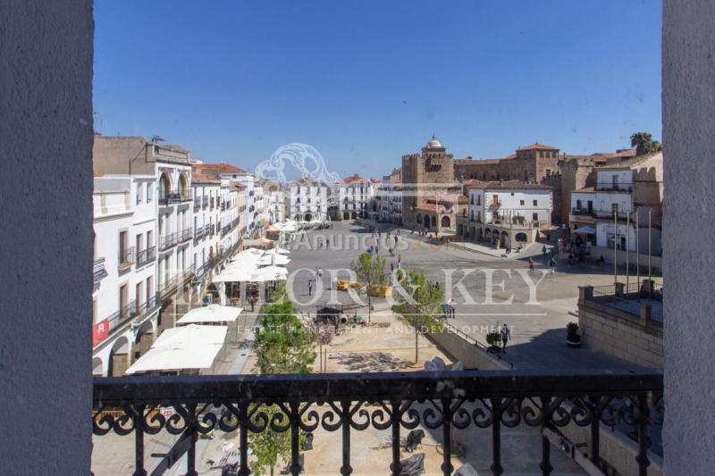 Local Comercial en venta en Calle Pintores, Cáceres, Casco Antiguo, Cáceres