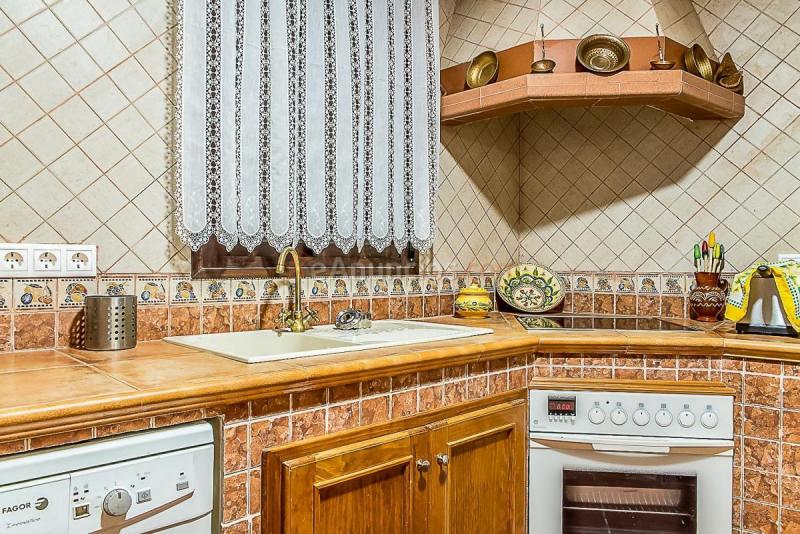 Adosado en venta en  Alájar