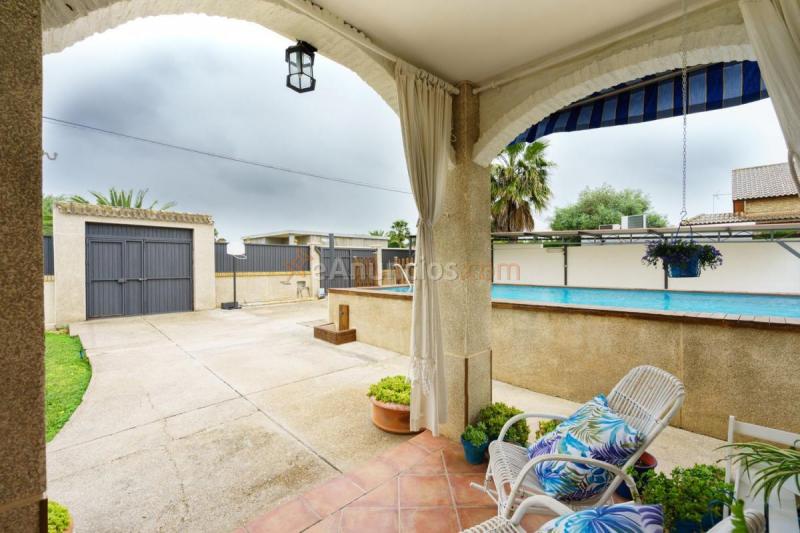 Adosado en venta en  La Hacienda - Nueva Andalucía, Dos Hermanas