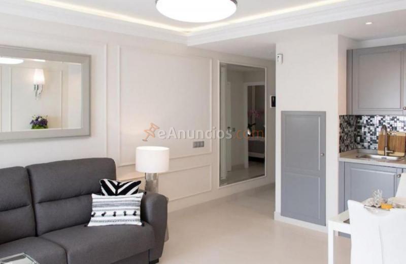 Apartamento en venta en Avenida Austria, Costa Adeje, Adeje
