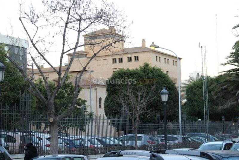 Local Comercial en alquiler en  Camins al Grau, Valncia