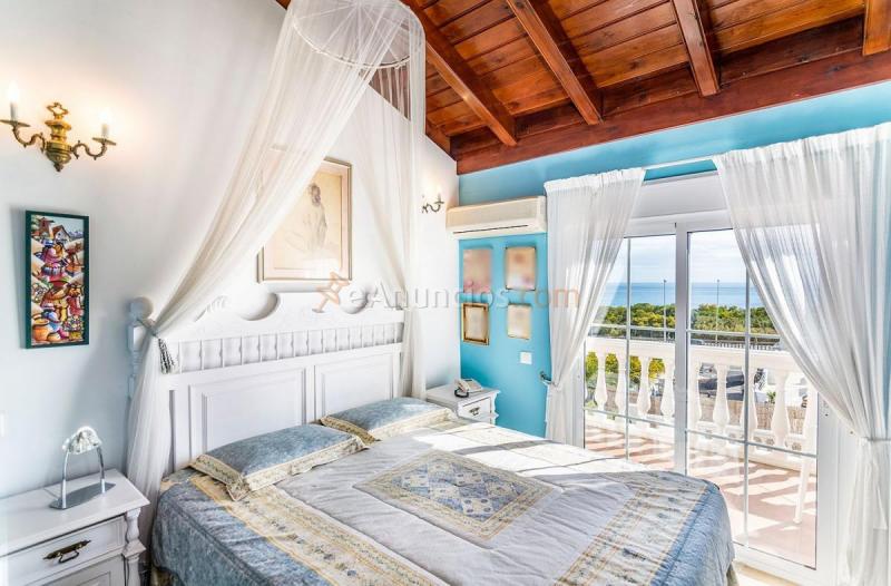 Adosado en venta en  Rio Real-Los Monteros, Marbella