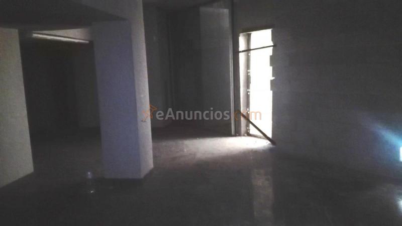 Local Comercial en venta en Calle de Valderribas, Madrid, Retiro, Madrid