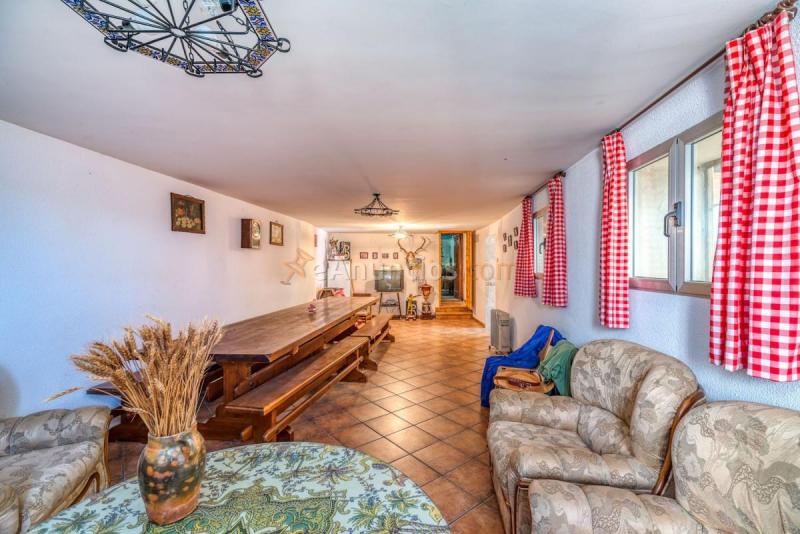 Casa Rural en venta en  Casetas - Garrapinillos - Monzalbarba, Zaragoza