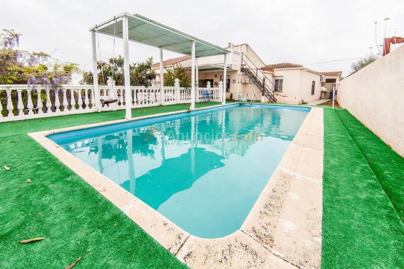 Adosado en venta en  La Zarzuela-San José-Belén, Linares