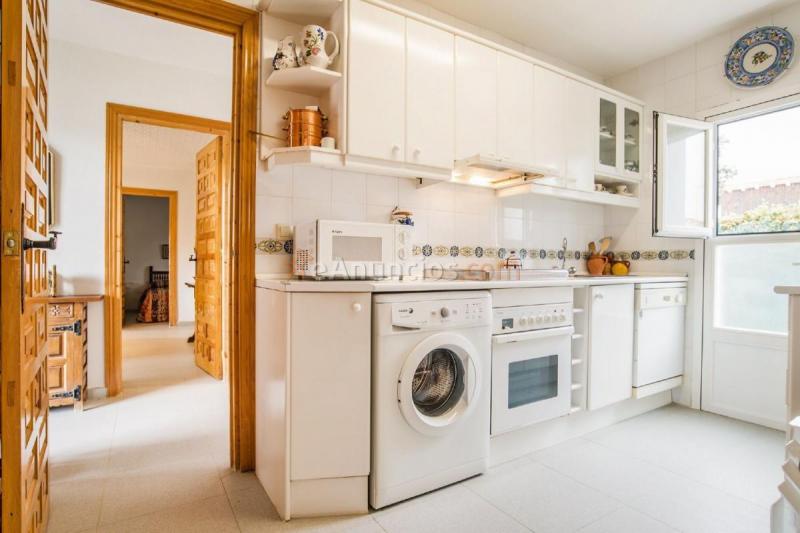 Adosado en venta en  Maello