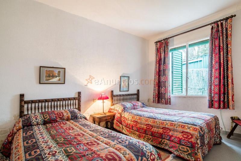 Adosado en venta en  Maello