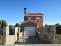 Adosado en venta en  los olmos, Pioz