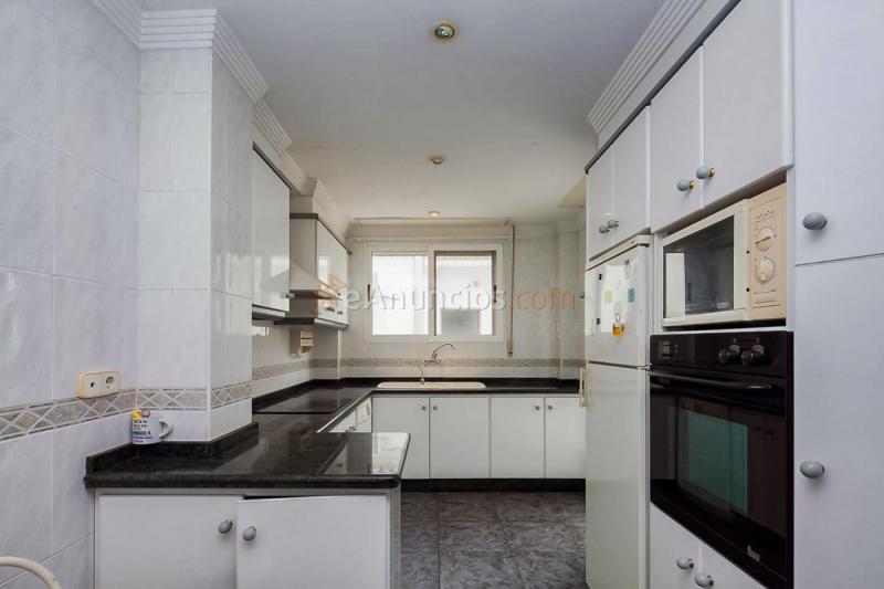 Adosado en venta en  Sollana