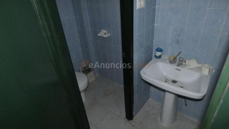 Local Comercial en alquiler en  San Sebastian, Ermita, Godella