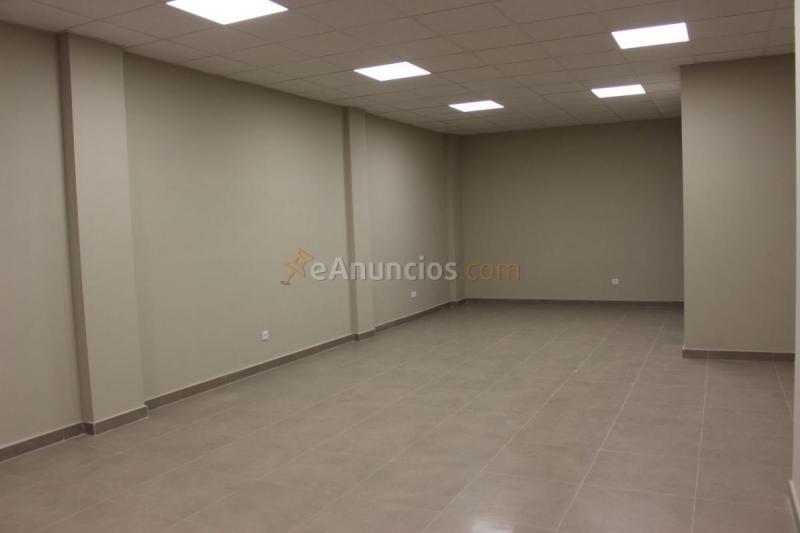Local Comercial en alquiler en  jorge luis borges, Ensanche, Alcalá de Henares