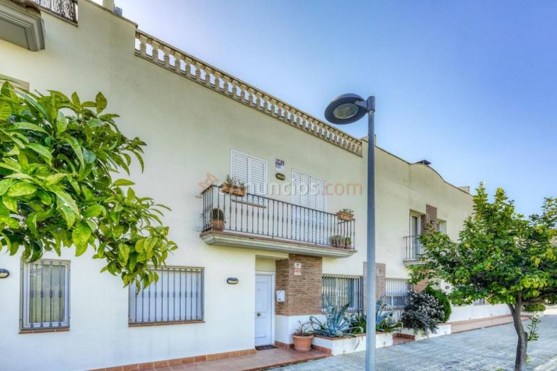 Adosado en venta en  Les Creus-Can Feliu de Merola-Can More, Pineda de Mar