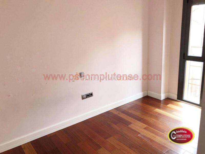 Apartamento en venta en  Santiago, Casco Histórico, Alcalá de Henares