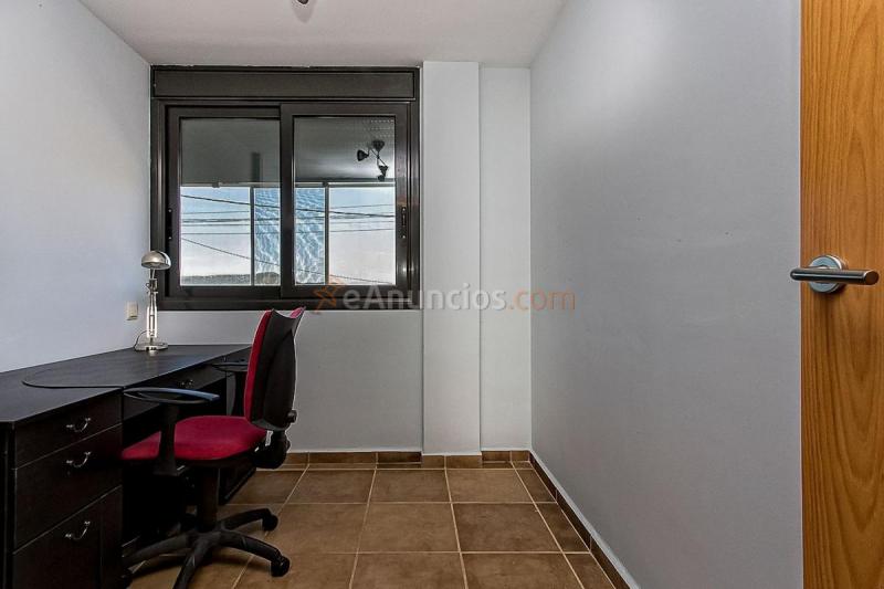 Adosado en venta en  Torrelles de Llobregat