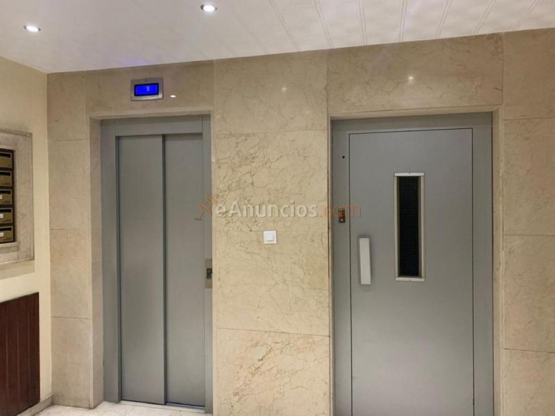 Apartamento en venta en  Parque de Nicolás Salmerón, Almería, Centro, Almería