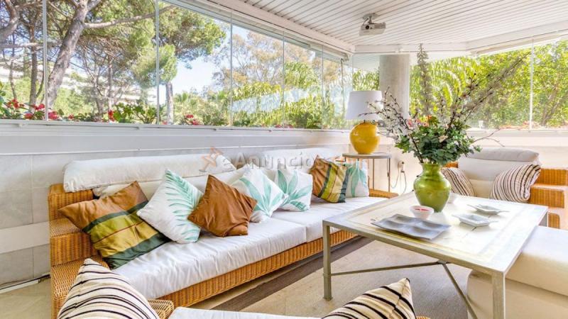 Apartamento en venta en  Nagüeles-Milla de Oro, Marbella