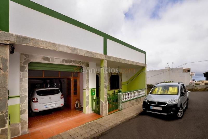 Adosado en venta en  Santa Maria de Guia de Gran Canaria
