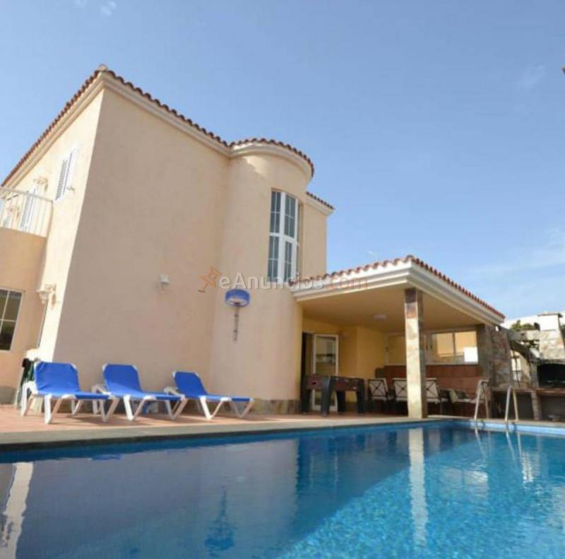 Adosado en venta en  Teresa Berganza, San Fernando, San Bartolomé de Tirajana