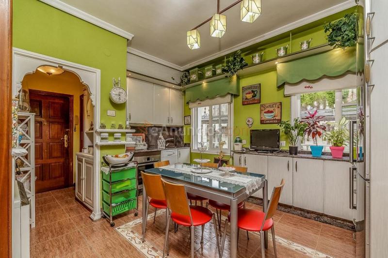 Apartamento en venta en  Centro urbano, Vigo