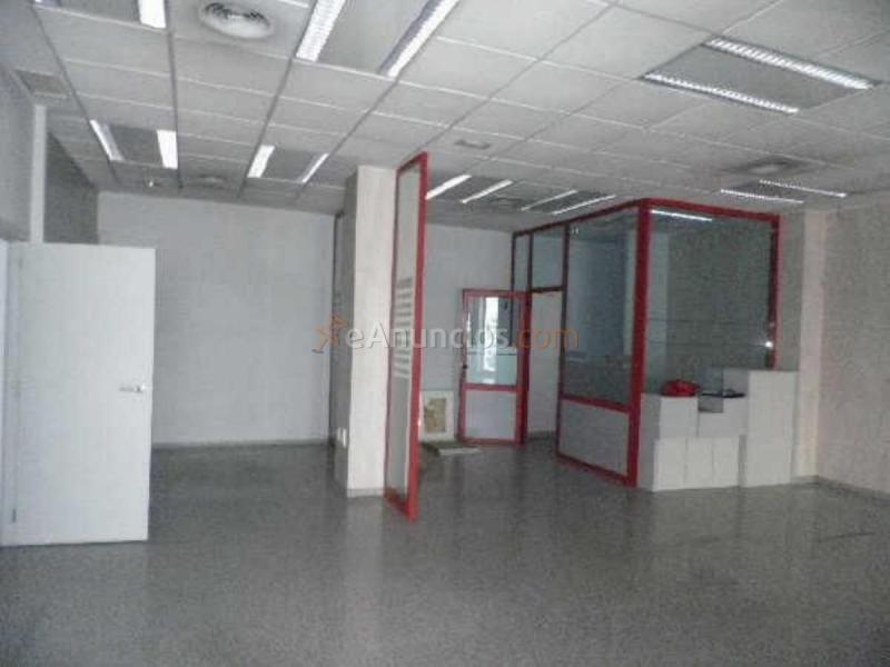 Local Comercial en venta en  Maria de Zayas, Centro, Arganda