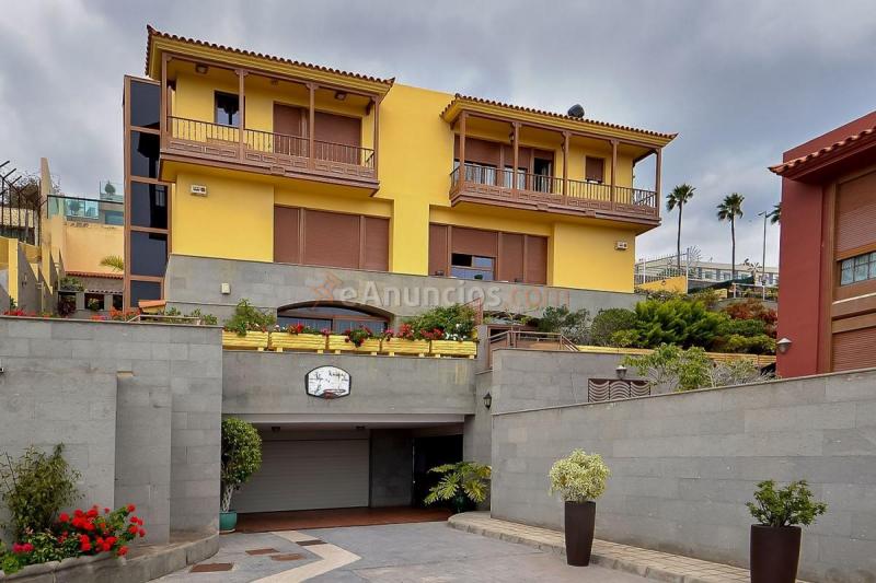 Adosado en venta en  Ciudad Alta, Las Palmas de Gran Canaria