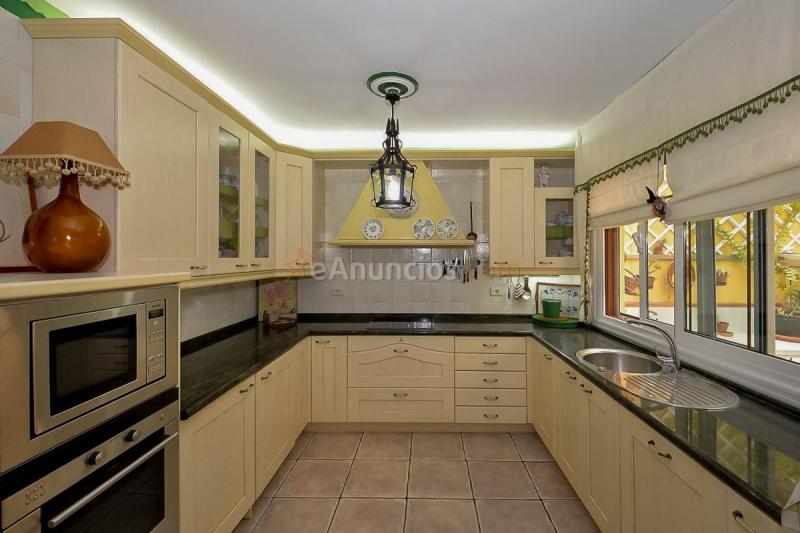 Adosado en venta en  Ciudad Alta, Las Palmas de Gran Canaria